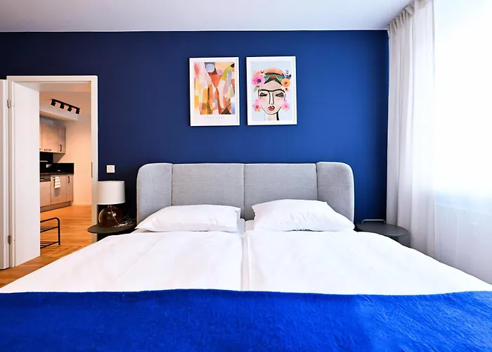 Rosengarten Apartments Fuerth, Moderne Serviced Apartments In Citylage, Ganze Ferienwohnung 50 M2, Nahe Nuernberg, Metro, Sauna