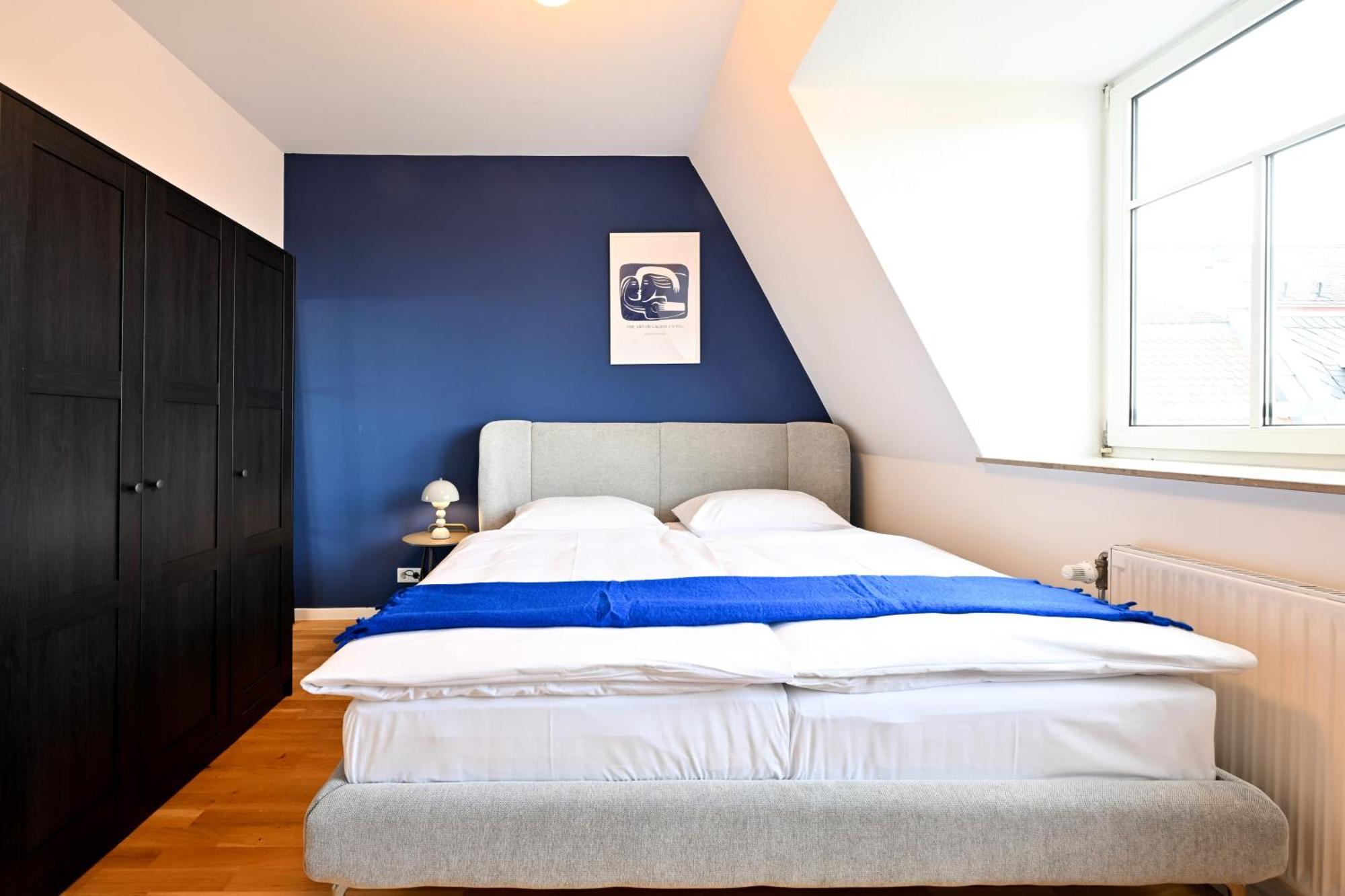 Apartment Rosengarten Fuerth, Moderne Serviced In Citylage, Ganze 50 M2, Nahe Nuernberg, Metro, Sauna Fuerth