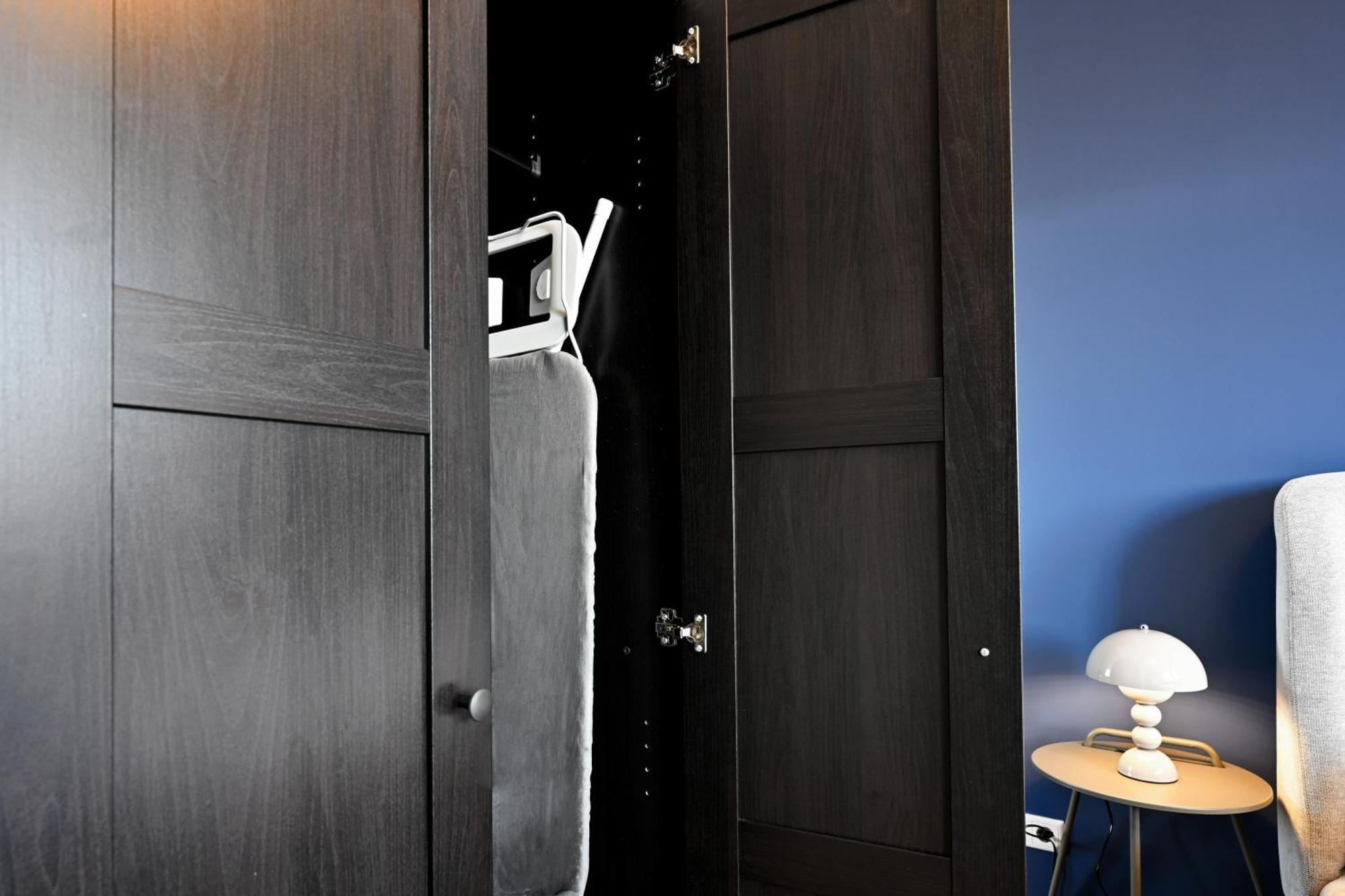 Rosengarten Fuerth, Moderne Serviced In Citylage, Ganze 50 M2, Nahe Nuernberg, Metro, Sauna *