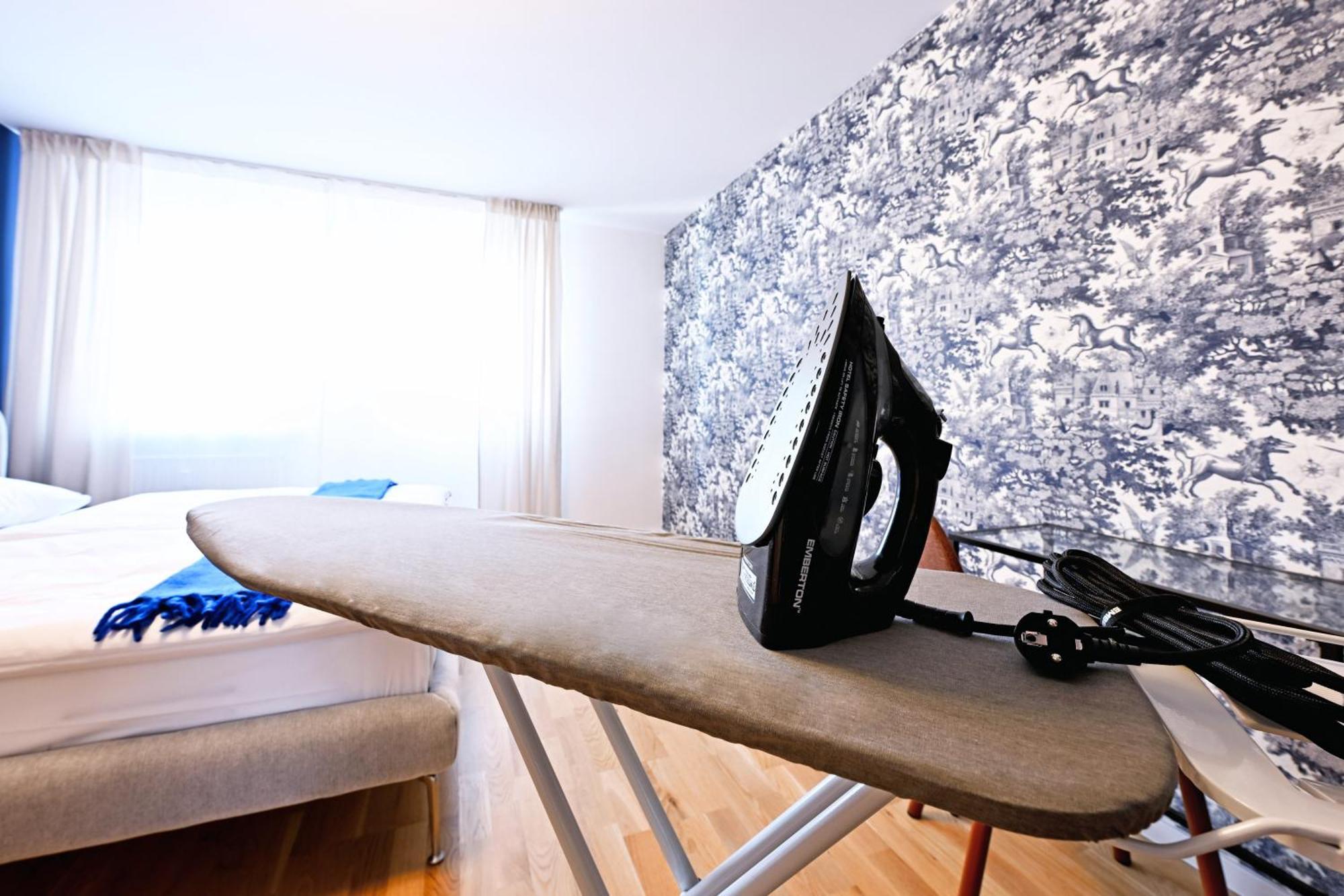 Rosengarten Fuerth, Moderne Serviced In Citylage, Ganze 50 M2, Nahe Nuernberg, Metro, Sauna Apartment