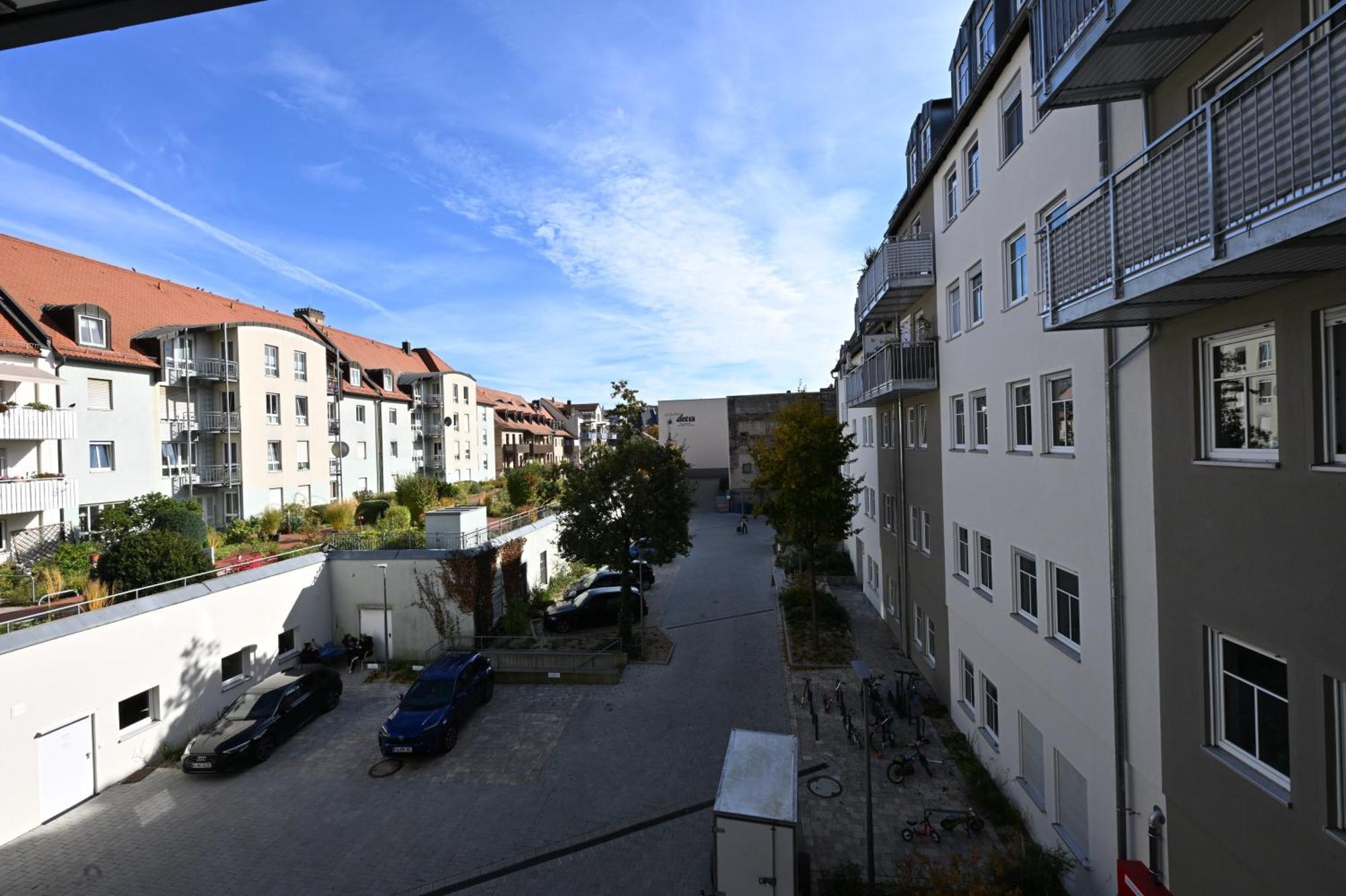 Rosengarten Fuerth, Moderne Serviced In Citylage, Ganze 50 M2, Nahe Nuernberg, Metro, Sauna Apartment