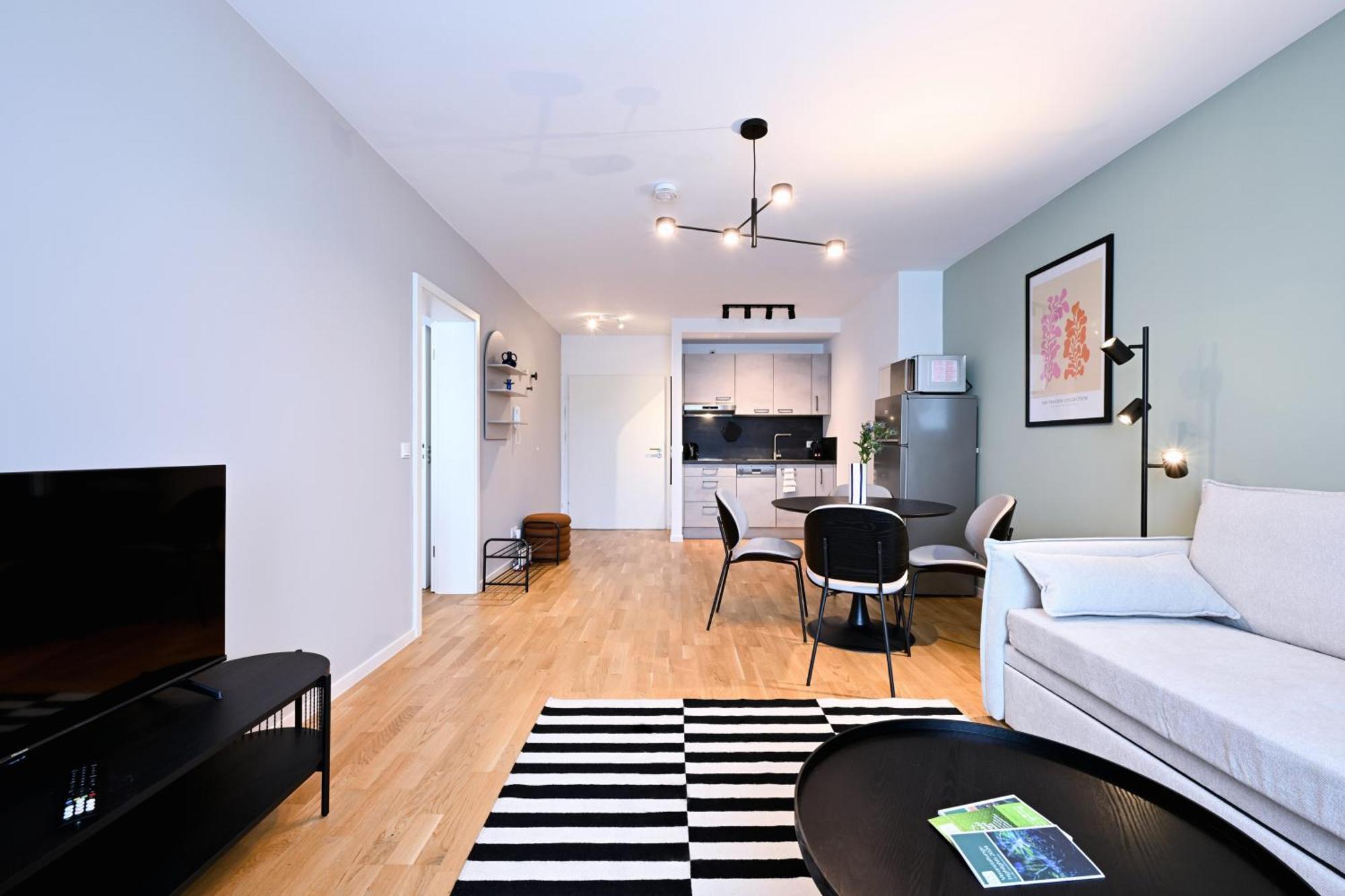 Rosengarten Fuerth, Moderne Serviced In Citylage, Ganze 50 M2, Nahe Nuernberg, Metro, Sauna Appartement Fürth